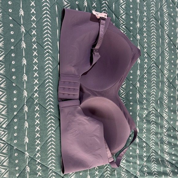 Victoria's Secret Deep Purple Bra - Picture 4 of 4